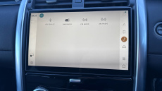 Land Rover Discovery 3.0 D300 S 5dr Auto Diesel Station Wagon